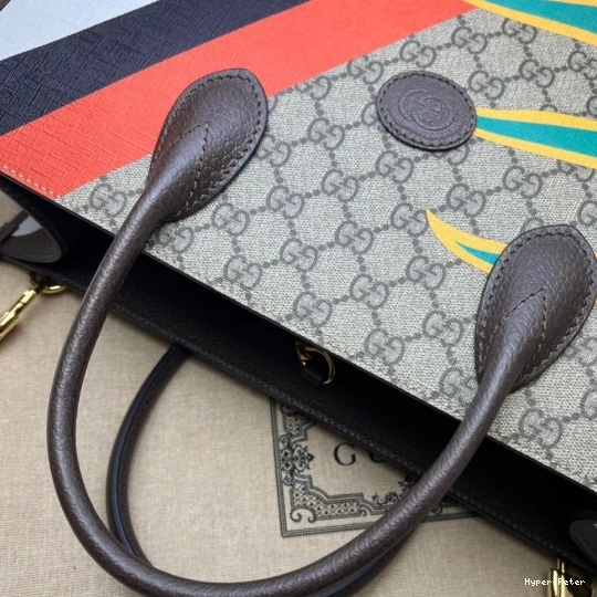 Hyperpeter with Interlocking G Medium tote Gucci 0716